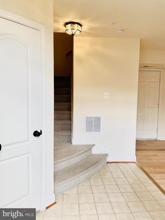 12817 Clarks Crossing Dr in Clarksburg, MD - Building Photo - Building Photo