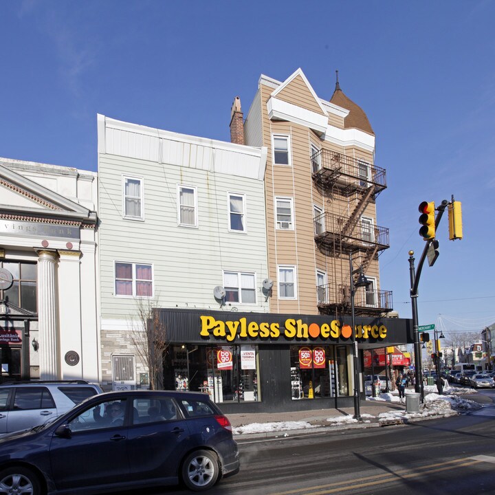 212 Ferry St in Newark, NJ - Foto de edificio