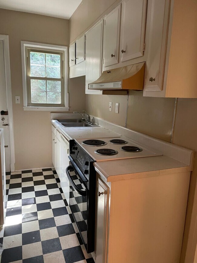 property at 600 University Ridge
