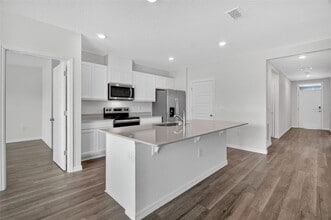 4590 Boxwood Wy in Mount Dora, FL - Building Photo - Building Photo