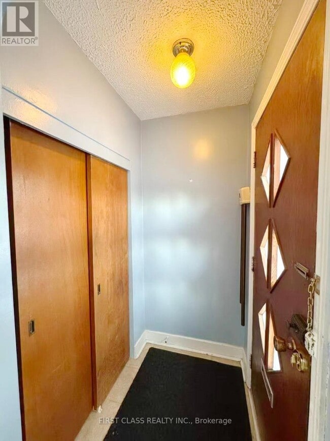 6281 Burdette Dr in Niagara Falls, ON - Building Photo - Building Photo