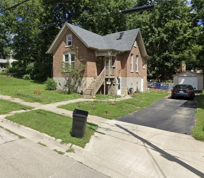 718 S 5th St in Rockford, IL - Building Photo - Building Photo