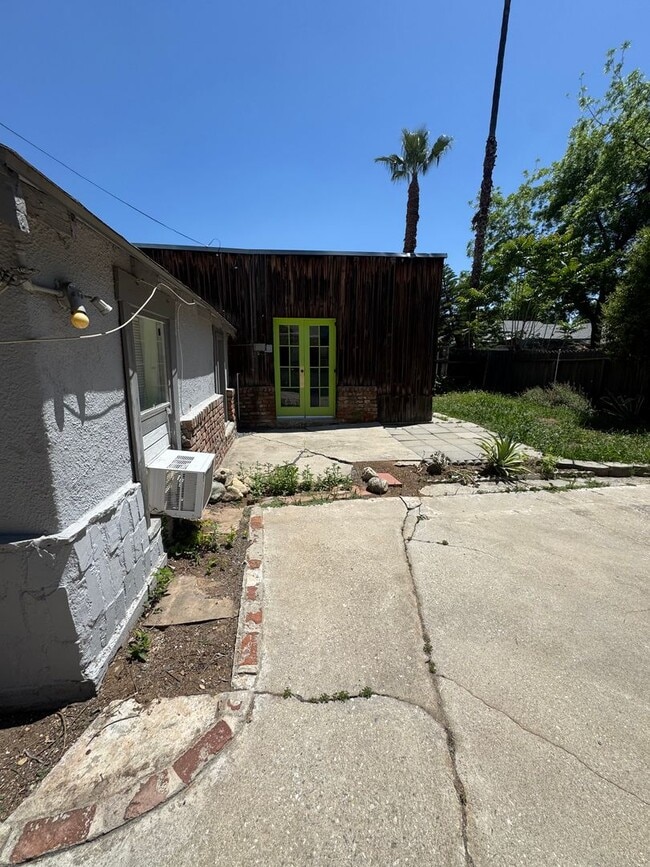 515 Glenwood Dr in Redlands, CA - Building Photo - Building Photo
