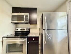 2 N Fernwood Ave in Clearwater, FL - Building Photo - Building Photo