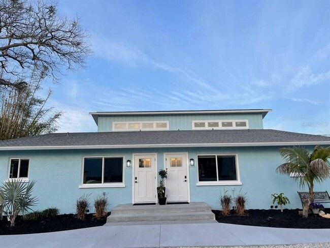 property at 3155 Waterside Dr