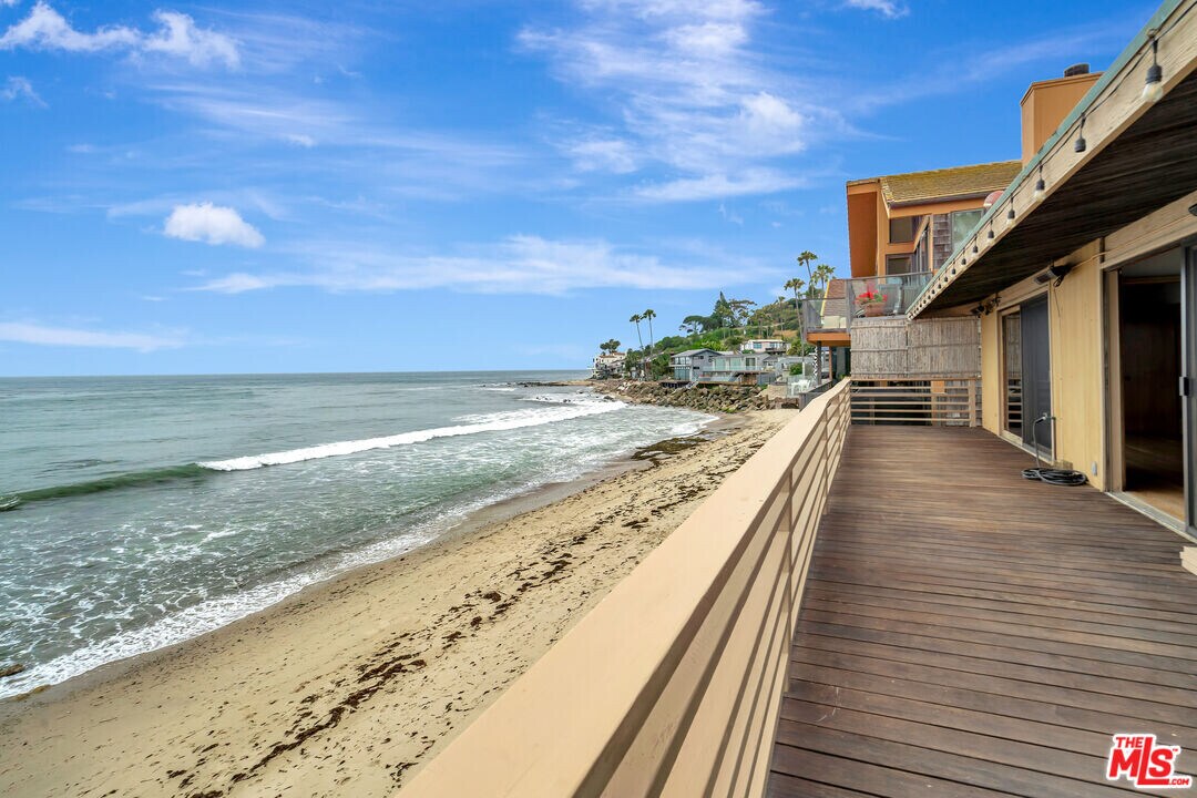 26636 Latigo Shore Dr in Malibu, CA - Building Photo