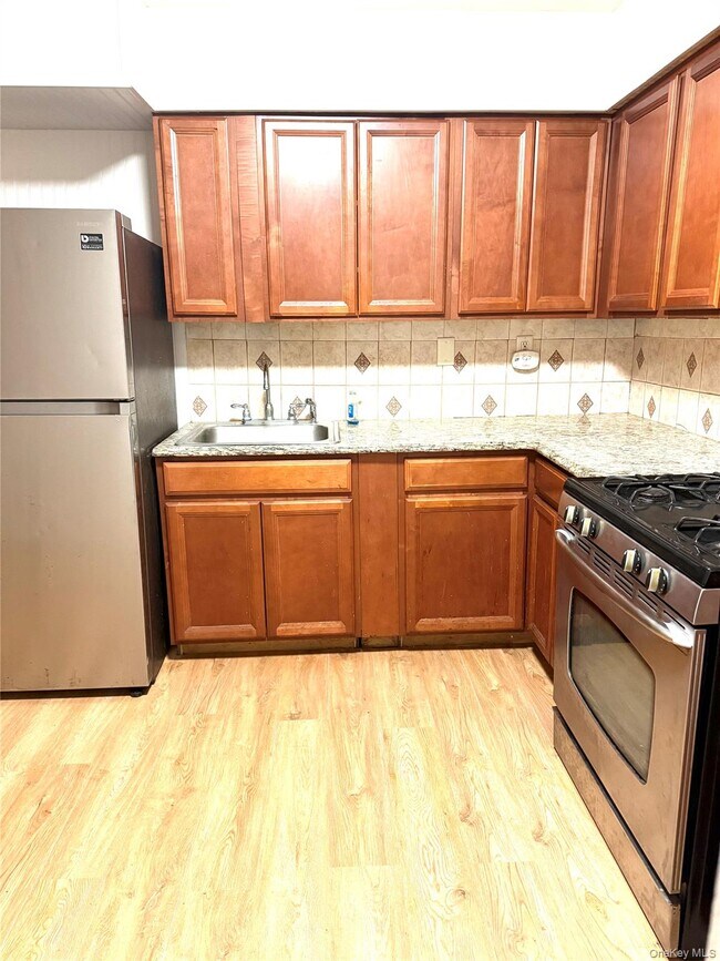 1-61 Beach 60th St in Queens, NY - Building Photo - Building Photo