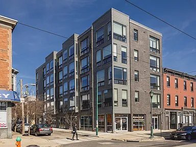 2617 W Girard Ave
