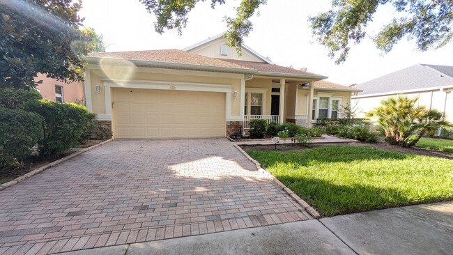 182 Crepe Myrtle Dr in Groveland, FL - Building Photo - Building Photo