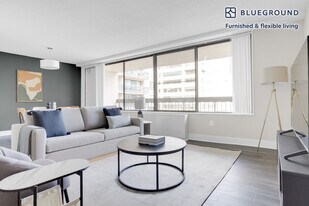 1515 Richmond Hwy in Arlington, VA - Building Photo