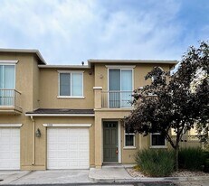 1222 Toscana Way in Carson City, NV - Building Photo