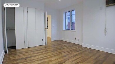 1172 St Marks Ave in Brooklyn, NY - Foto de edificio - Building Photo