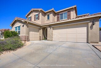 2593 Creek Hollow Rd in Rocklin, CA - Building Photo - Building Photo