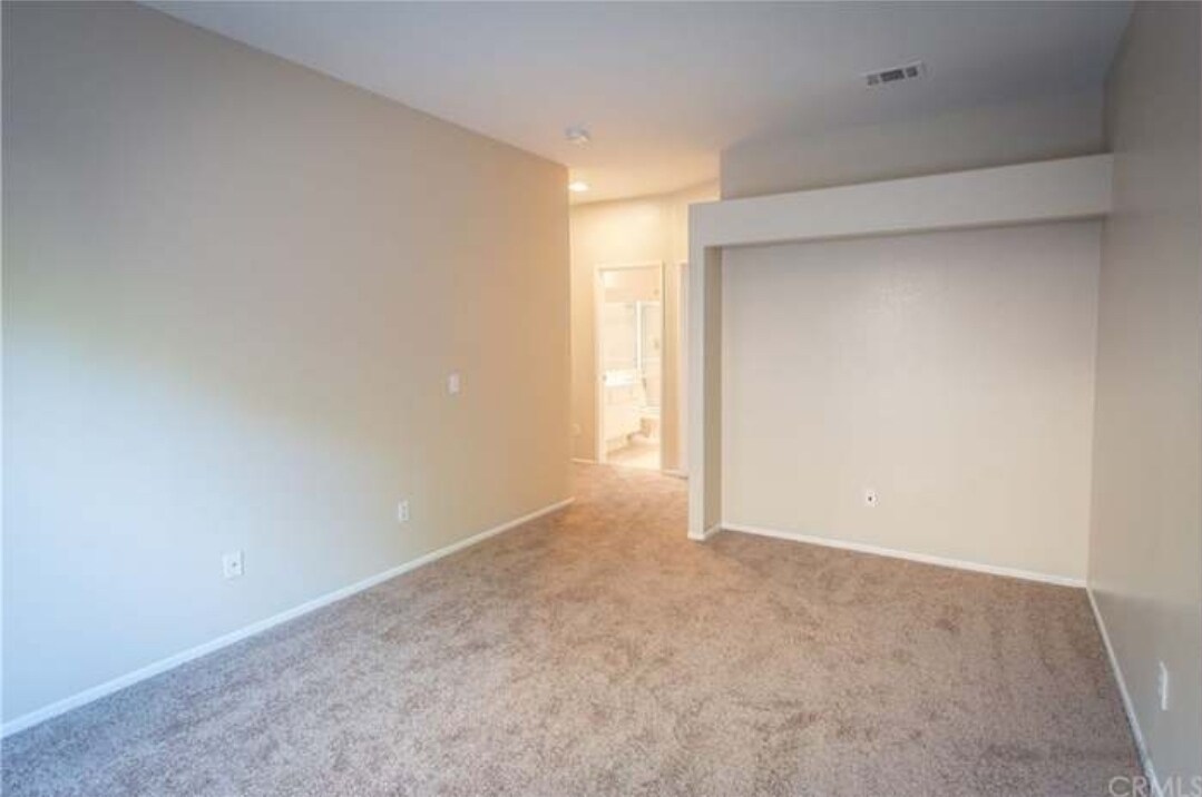 22904 Briarwood Dr in Corona, CA - Building Photo