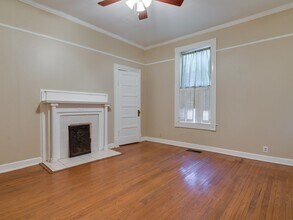 2111 Jefferson Ave in Memphis, TN - Building Photo - Building Photo