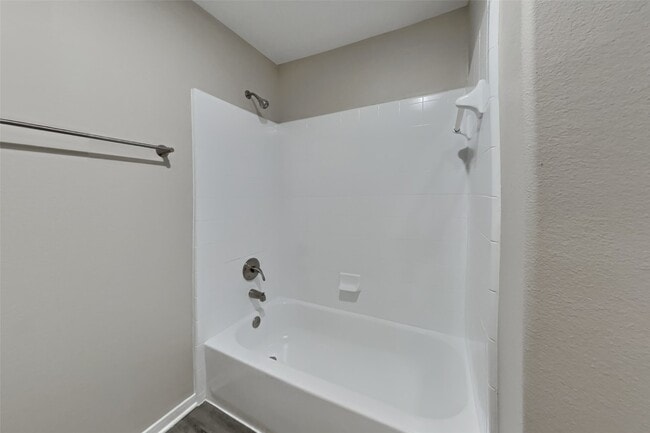 5047 Lamppost Hill Ct