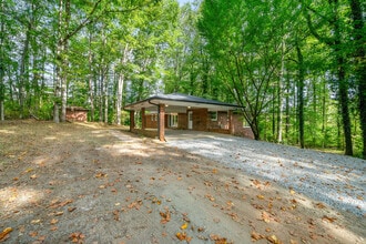 3890 Atlanta Hwy in Cumming, GA - Building Photo - Building Photo