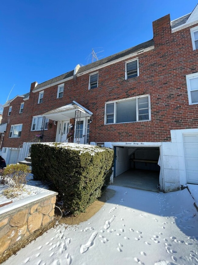 1325 Adair Rd in Brookhaven, PA - Building Photo - Building Photo