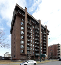 Hamstead Estates in Calgary, AB - Building Photo - Building Photo