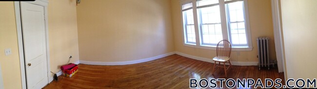 property at 156 Magazine St