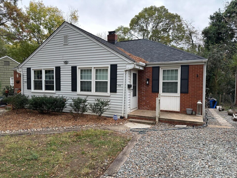 1400 Richmond Pl in Charlotte, NC - Foto de edificio