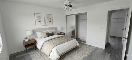 325 Bayview Point in Schaumburg, IL - Building Photo - Building Photo