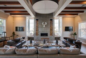 The Highlands at Wynhaven in Issaquah, WA - Foto de edificio - Building Photo