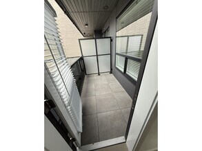 8509-8158 158 St in Surrey, BC - Building Photo - Building Photo