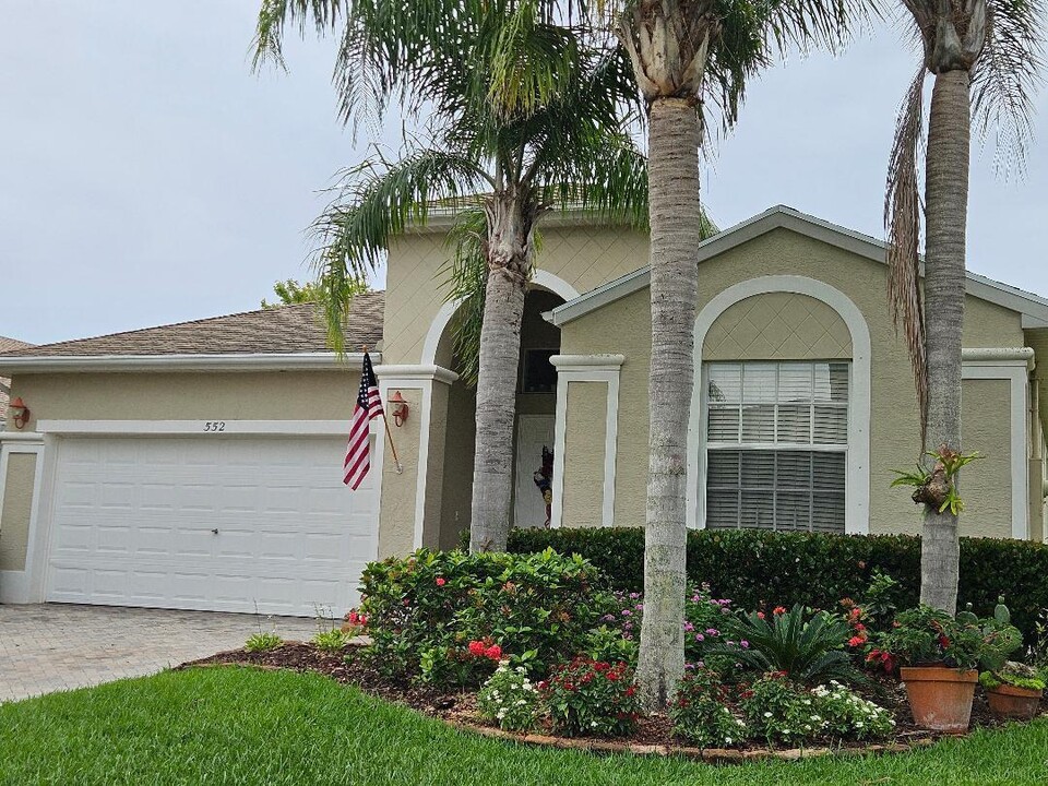 552 Calamondin Way SW in Vero Beach, FL - Building Photo