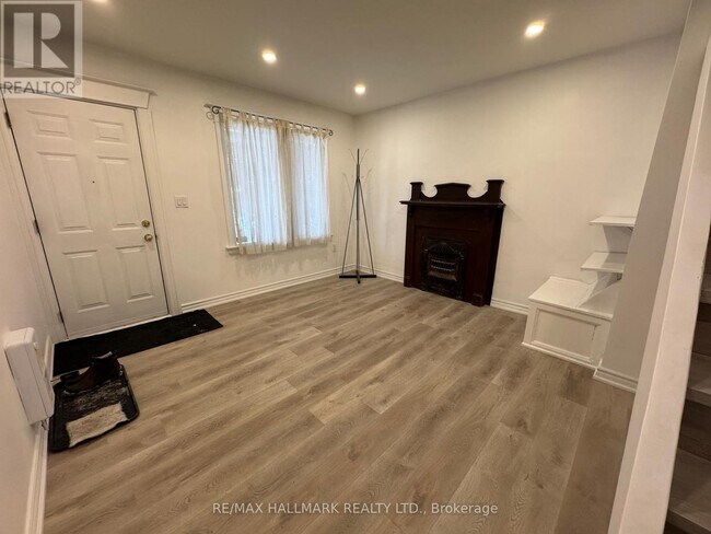 58 Pape Ave in Toronto, ON - Building Photo - Building Photo