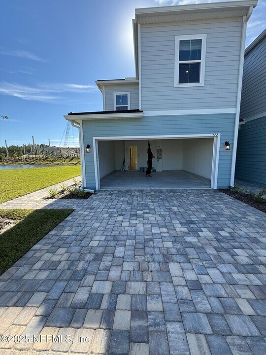 173 Wood Breeze Wy in St. Augustine, FL - Building Photo