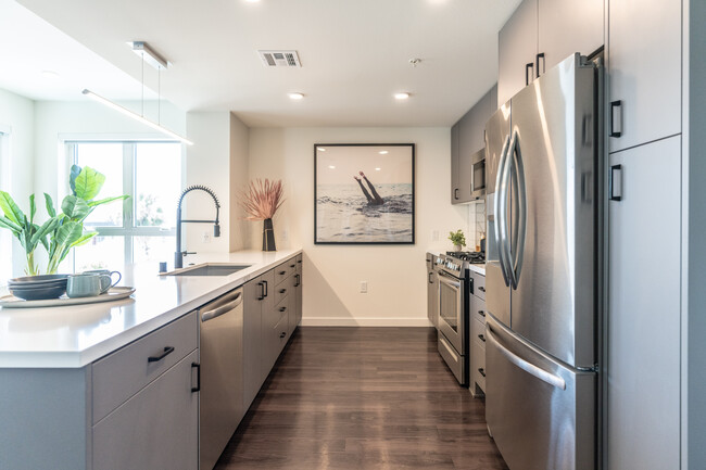 Volta on Pine in Long Beach, CA - Foto de edificio - Interior Photo