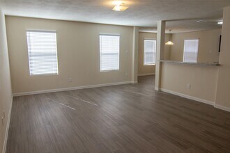 926 Hidden Cove Ct in La Marque, TX - Building Photo - Building Photo