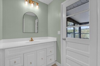 2533 Edgewater Ave in New Smyrna Beach, FL - Building Photo - Building Photo