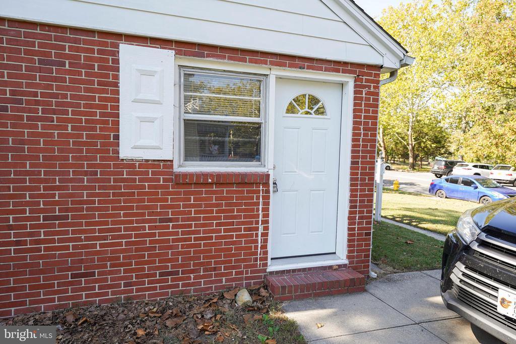 512 S Park Dr in Salisbury, MD - Building Photo