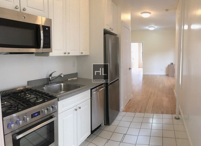 property at 17 Greenwich Ave