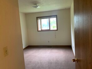 722 Menomonie St in Eau Claire, WI - Building Photo - Building Photo