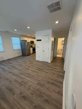 182X Kitty Hawk Rd in Essex, MD - Building Photo - Building Photo