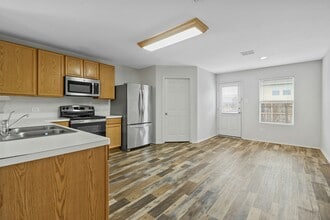 1201 Lambert Dr in Princeton, TX - Building Photo - Building Photo