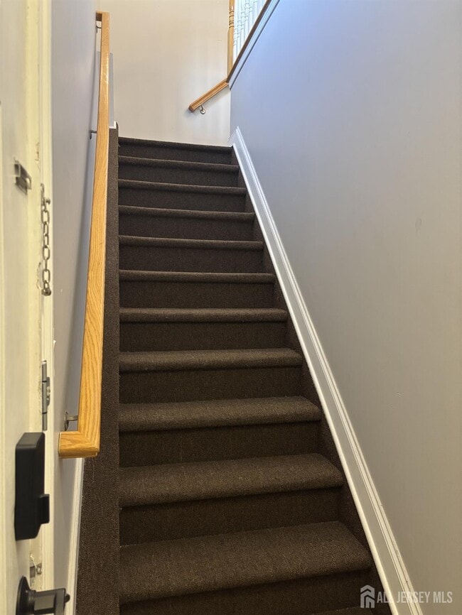 112 N Broadway in South Amboy, NJ - Building Photo - Building Photo