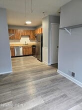 33 Mariner Pl in Brick, NJ - Building Photo - Building Photo