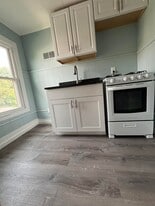 22 Pomeroy Ave in Pittsfield, MA - Building Photo