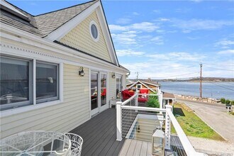 4 Scofield Pl in Westport, CT - Foto de edificio - Building Photo
