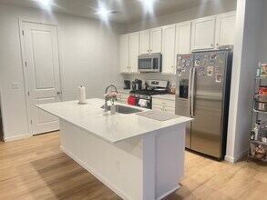 24789 E 39th Ave in Aurora, CO - Foto de edificio - Building Photo