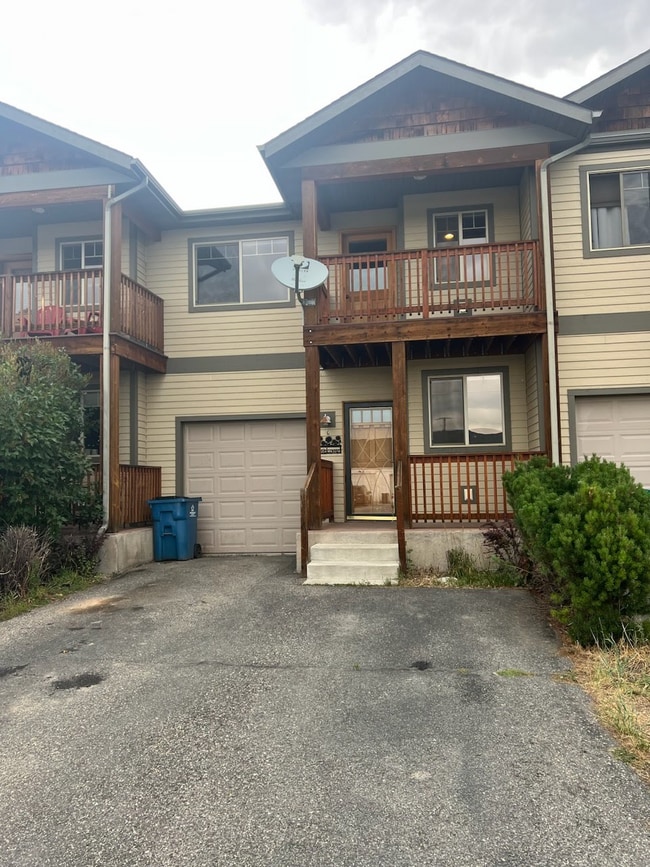 property at 646 Westgate Ave
