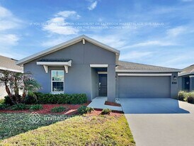 4371 Bull St in St. Cloud, FL - Building Photo