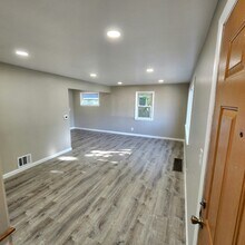 14 Fisher Rd in Rochester, NY - Building Photo - Building Photo