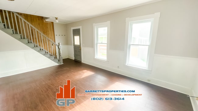 4 Shurtleff Pl, Unit 2 in Barre, VT - Building Photo - Building Photo