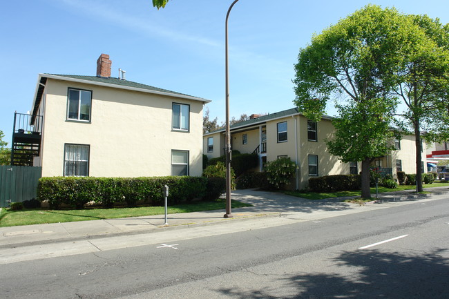 1491 University Ave in Berkeley, CA - Building Photo - Building Photo