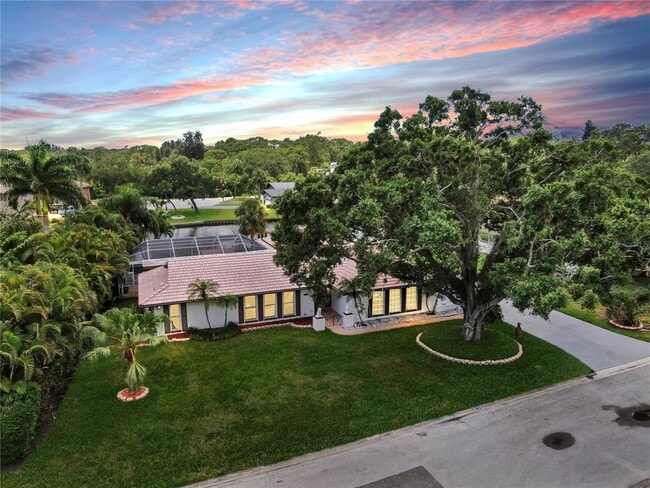 property at 2401 Roberta Ln